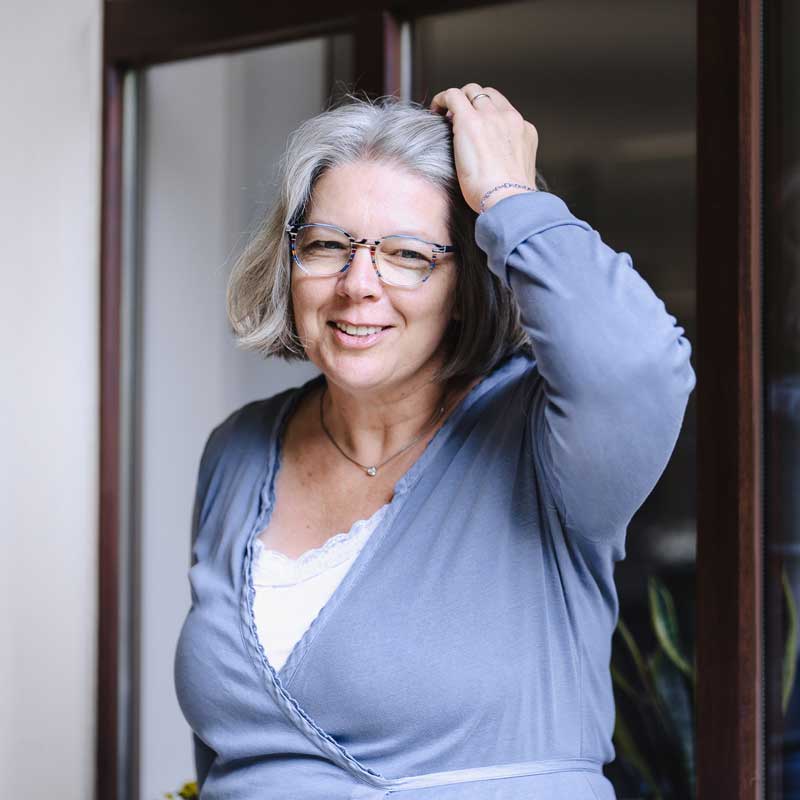 Chorleiterin Sandra Lücke